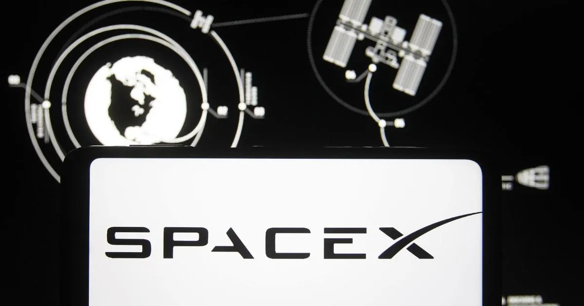 埃隆·马斯克的SpaceX猎鹰9号助推器在星链发射后爆炸