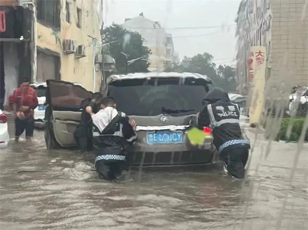 面对强降雨，东营这么做